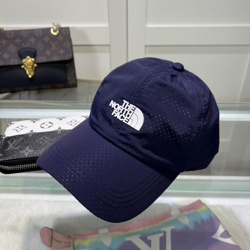 The North Face cap (11)